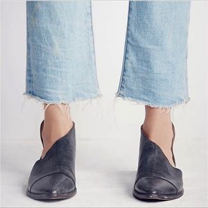 Free People Royale Shoes- Black- Size 37 (7)
